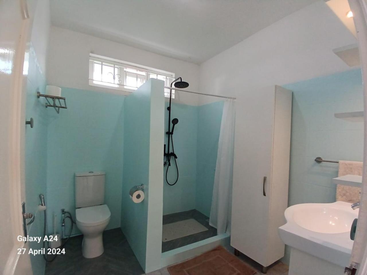 The Coral House Apartment Riviere Noire Ngoại thất bức ảnh