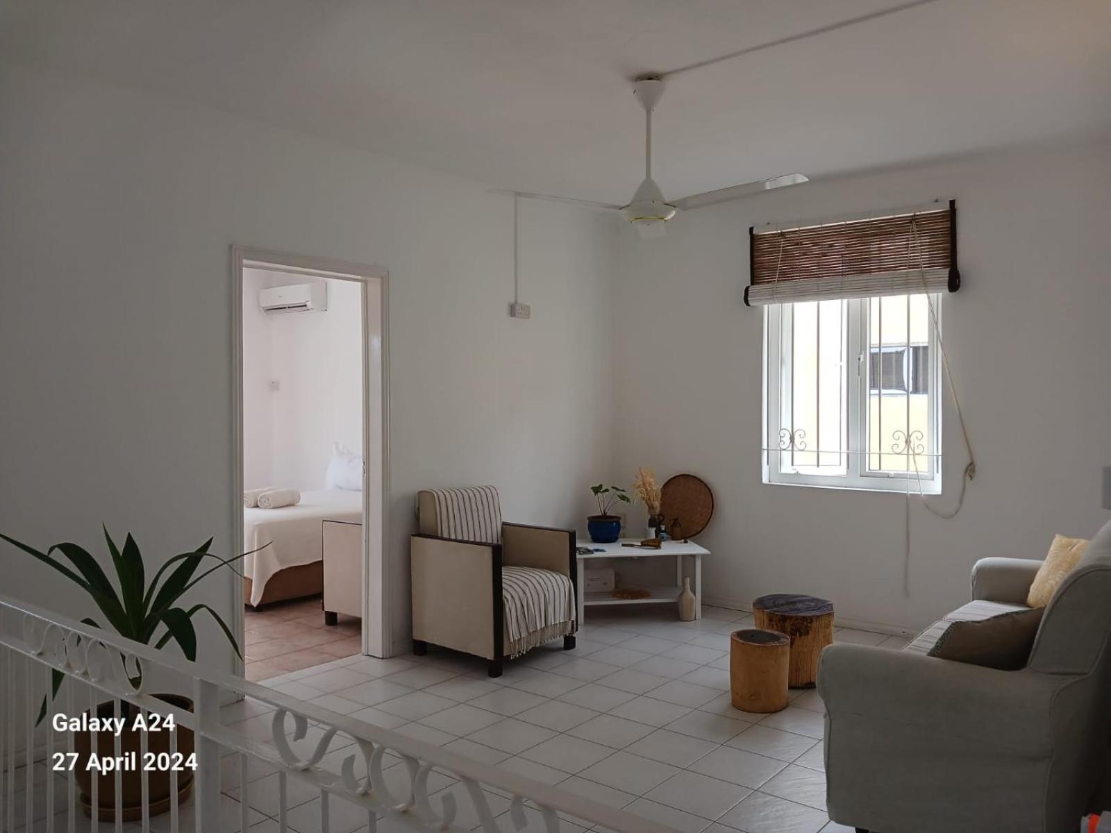 The Coral House Apartment Riviere Noire Ngoại thất bức ảnh